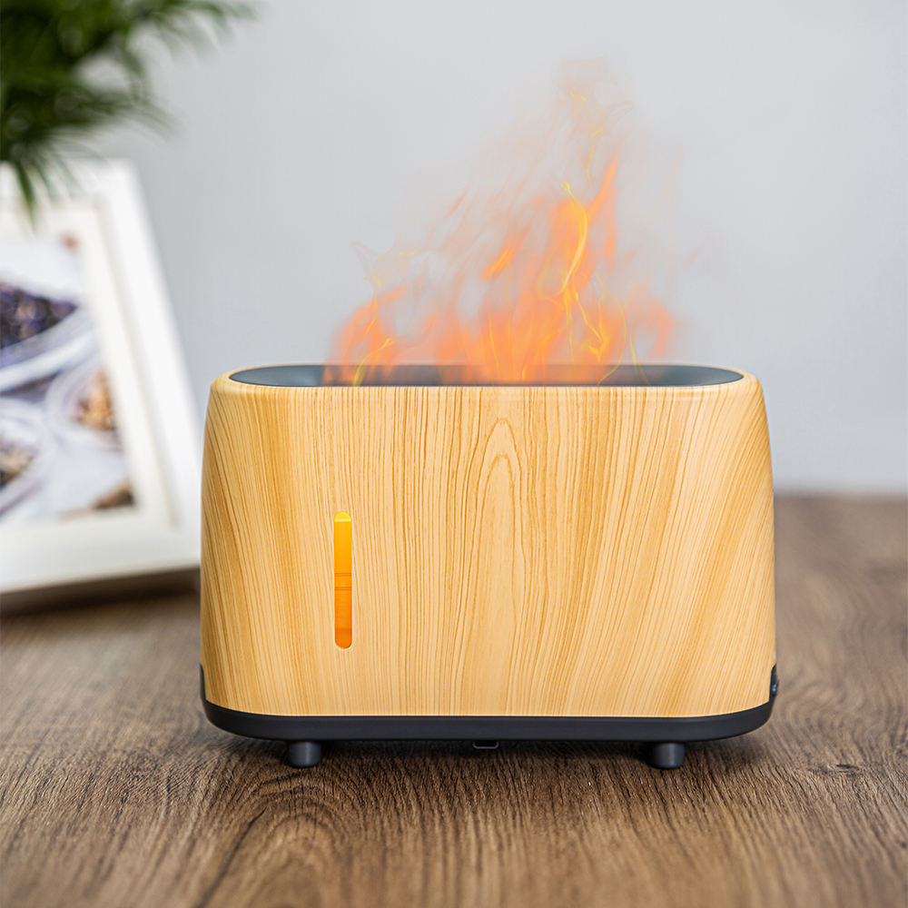 Difuzor in osvežilec oFlame z učinkom kamina - Light Wood